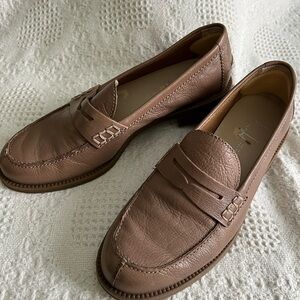 Franco Sarto taupe leather loafers sz 7